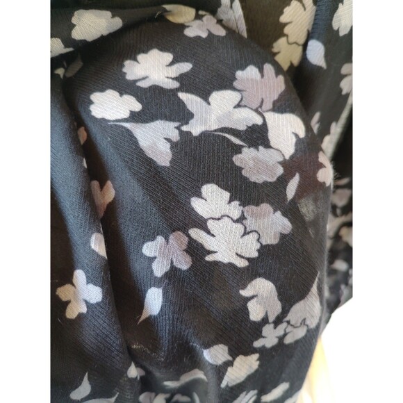 Floral Scarf Lane Bryantn soft scarf long fringe cottagecore - Picture 4 of 4